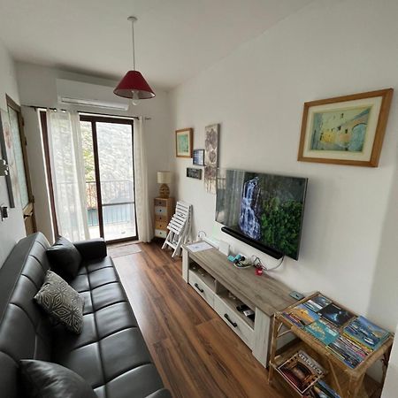 Seafront Apartment With Amazing Sunset View Xlendi Eksteriør bilde