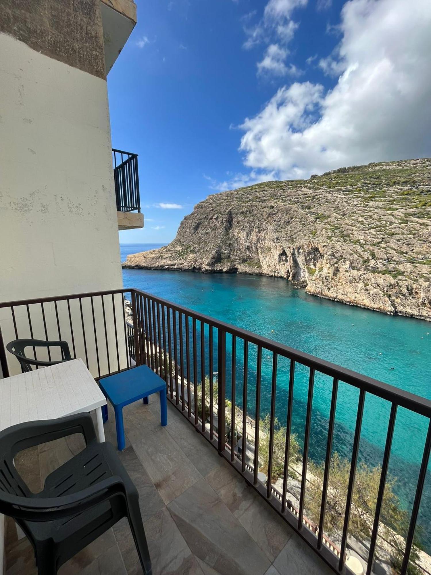 Seafront Apartment With Amazing Sunset View Xlendi Eksteriør bilde